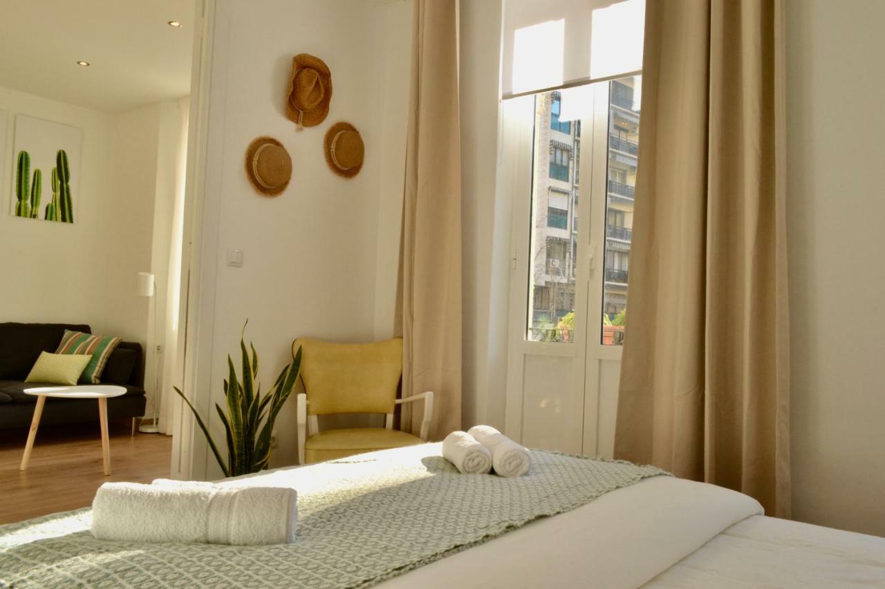 Hola Valencia - Holiday Apartments Ngoại thất bức ảnh