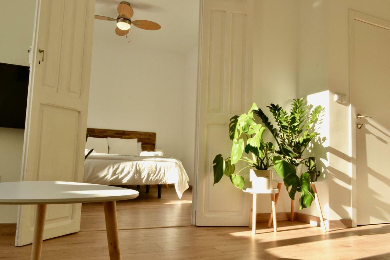 Hola Valencia - Holiday Apartments Ngoại thất bức ảnh